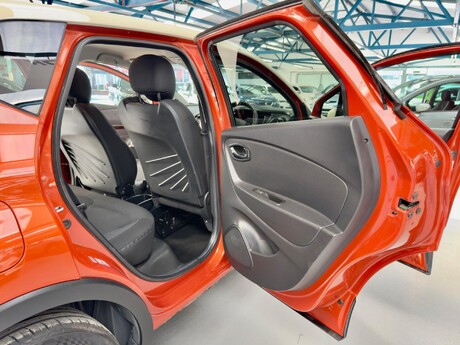 Renault Captur 1.5 dCi ENERGY Dynamique S MediaNav Euro 5 (s/s) 5dr 31