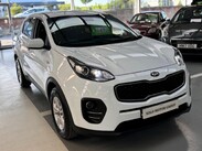 Kia Sportage 1.7 CRDi 2 Euro 6 (s/s) 5dr 8