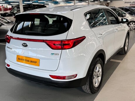 Kia Sportage 1.7 CRDi 2 Euro 6 (s/s) 5dr 9