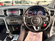 Kia Sportage 1.7 CRDi 2 Euro 6 (s/s) 5dr 27