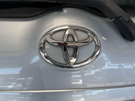 Toyota Auris 1.6 VVT-i T Spirit 5dr 73