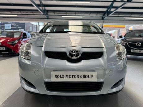 Toyota Auris 1.6 VVT-i T Spirit 5dr 8