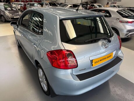 Toyota Auris 1.6 VVT-i T Spirit 5dr 15