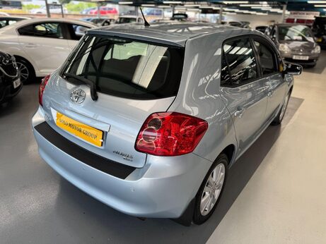 Toyota Auris 1.6 VVT-i T Spirit 5dr 15