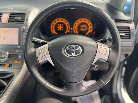 Toyota Auris 1.6 VVT-i T Spirit 5dr 36
