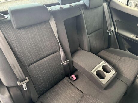 Toyota Auris 1.6 VVT-i T Spirit 5dr 63