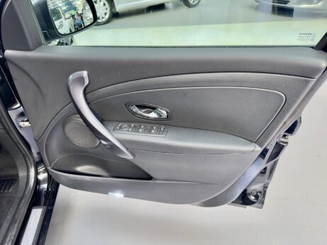 Renault Megane 1.6 dCi ENERGY GT Line TomTom Euro 5 (s/s) 5dr 23
