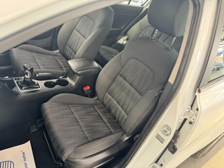 Kia Sportage 1.7 CRDi 1 Euro 6 (s/s) 5dr 53