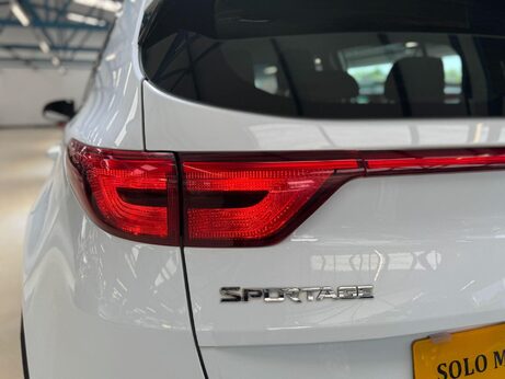 Kia Sportage 1.7 CRDi 1 Euro 6 (s/s) 5dr 72