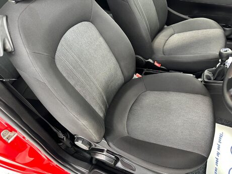 Fiat Punto 1.2 Pop + Euro 6 3dr 11