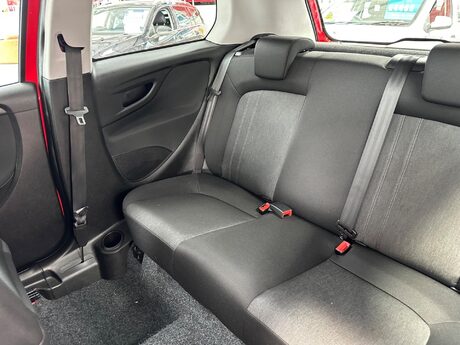 Fiat Punto 1.2 Pop + Euro 6 3dr 32