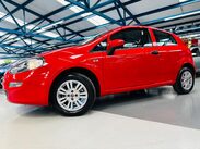 Fiat Punto 1.2 Pop + Euro 6 3dr 4