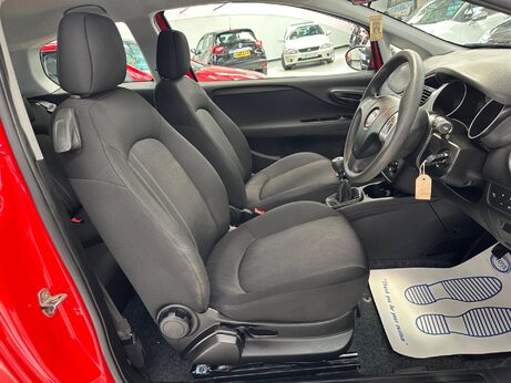 Fiat Punto 1.2 Pop + Euro 6 3dr 10