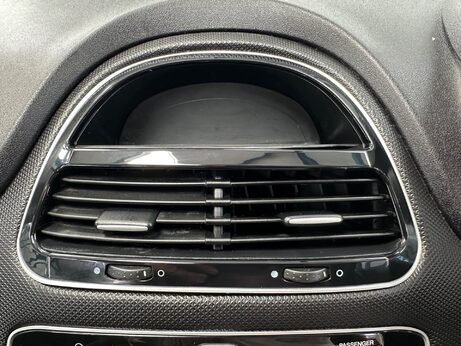 Fiat Punto 1.2 Pop + Euro 6 3dr 15