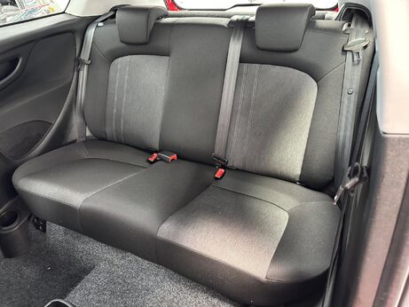 Fiat Punto 1.2 Pop + Euro 6 3dr 27