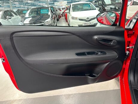Fiat Punto 1.2 Pop + Euro 6 3dr 32