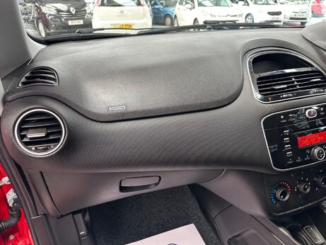 Fiat Punto 1.2 Pop + Euro 6 3dr 39