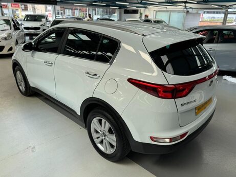 Kia Sportage 1.7 CRDi 2 Euro 6 (s/s) 5dr 96