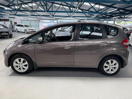 Honda Jazz 1.4 i-VTEC ES CVT Euro 5 5dr 11