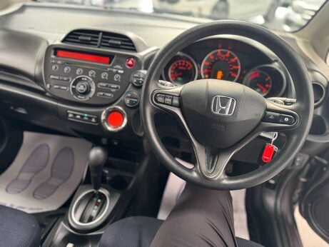 Honda Jazz 1.4 i-VTEC ES CVT Euro 5 5dr 24