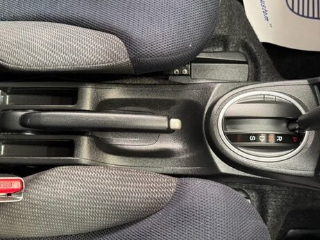 Honda Jazz 1.4 i-VTEC ES CVT Euro 5 5dr 26