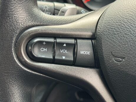 Honda Jazz 1.4 i-VTEC ES CVT Euro 5 5dr 38