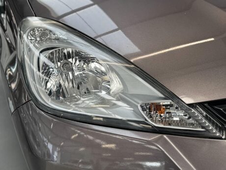 Honda Jazz 1.4 i-VTEC ES CVT Euro 5 5dr 66