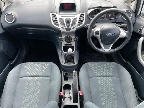 Ford Fiesta 1.25 Zetec 5dr 22
