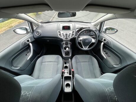 Ford Fiesta 1.25 Zetec 5dr 23