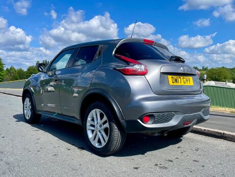 Nissan Juke 1.2 DIG-T N-Connecta Euro 6 (s/s) 5dr 9