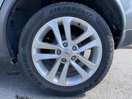 Nissan Juke 1.2 DIG-T N-Connecta Euro 6 (s/s) 5dr 33