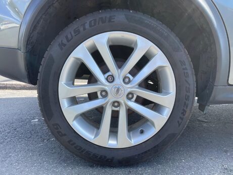 Nissan Juke 1.2 DIG-T N-Connecta Euro 6 (s/s) 5dr 35