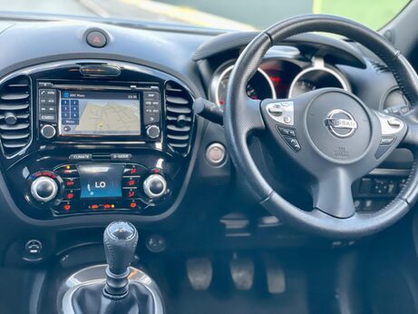 Nissan Juke 1.2 DIG-T N-Connecta Euro 6 (s/s) 5dr 52