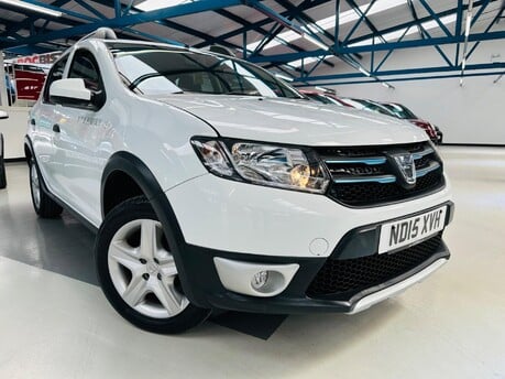 Dacia Sandero Stepway 0.9 TCe Laureate Euro 6 (s/s) 5dr