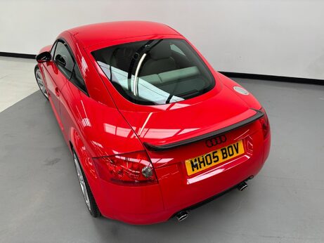 Audi TT 3.2 V6 quattro 2dr 15