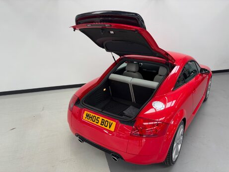 Audi TT 3.2 V6 quattro 2dr 22
