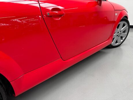 Audi TT 3.2 V6 quattro 2dr 31
