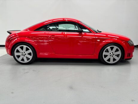 Audi TT 3.2 V6 quattro 2dr 32