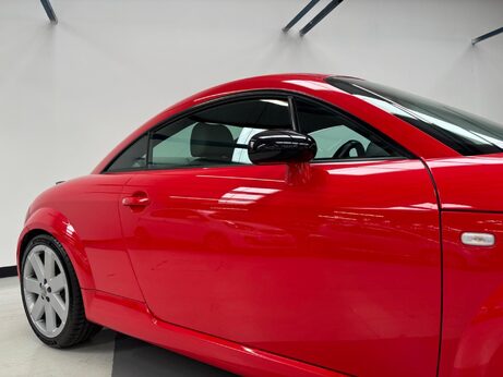 Audi TT 3.2 V6 quattro 2dr 40