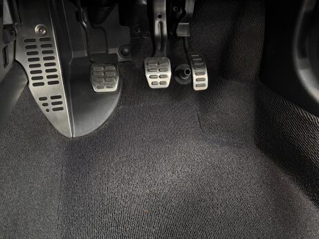 Audi TT 3.2 V6 quattro 2dr 65