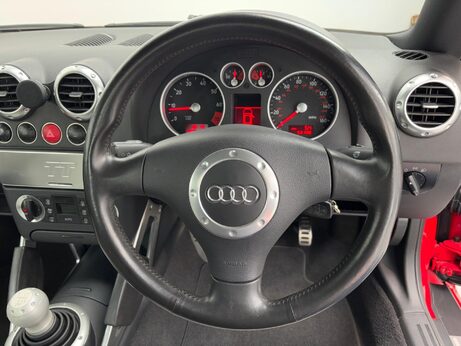 Audi TT 3.2 V6 quattro 2dr 66