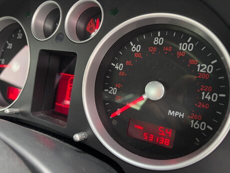 Audi TT 3.2 V6 quattro 2dr 67