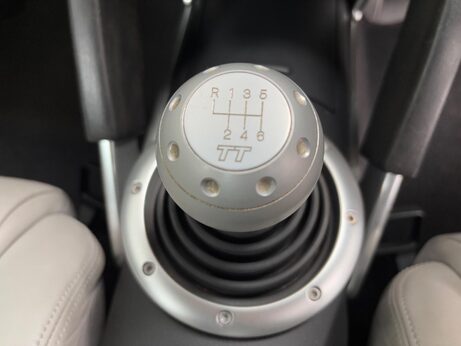 Audi TT 3.2 V6 quattro 2dr 70