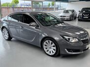 Vauxhall Insignia 2.0 CDTi Elite Nav Auto Euro 6 5dr 4