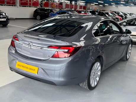 Vauxhall Insignia 2.0 CDTi Elite Nav Auto Euro 6 5dr 18
