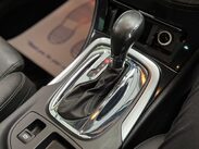 Vauxhall Insignia 2.0 CDTi Elite Nav Auto Euro 6 5dr 39