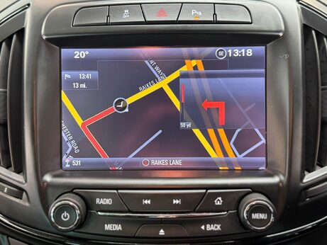 Vauxhall Insignia 2.0 CDTi Elite Nav Auto Euro 6 5dr 39