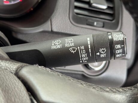 Vauxhall Insignia 2.0 CDTi Elite Nav Auto Euro 6 5dr 49