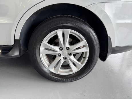 Hyundai SANTA FE 2.2 CRDi Premium Auto 4WD Euro 5 5dr (5 seat) 90