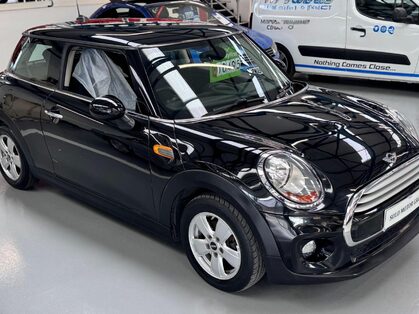 Mini Hatch 1.5 Cooper D Auto Euro 6 (s/s) 3dr